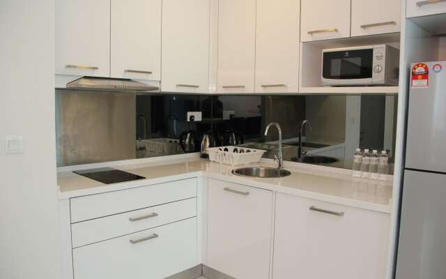 Summer Suites Residences by Subhome