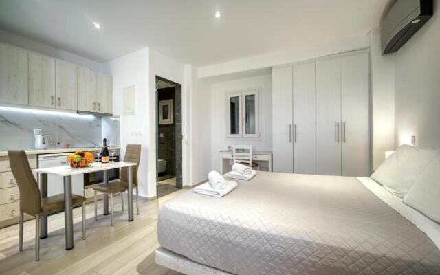 Anius Apartments