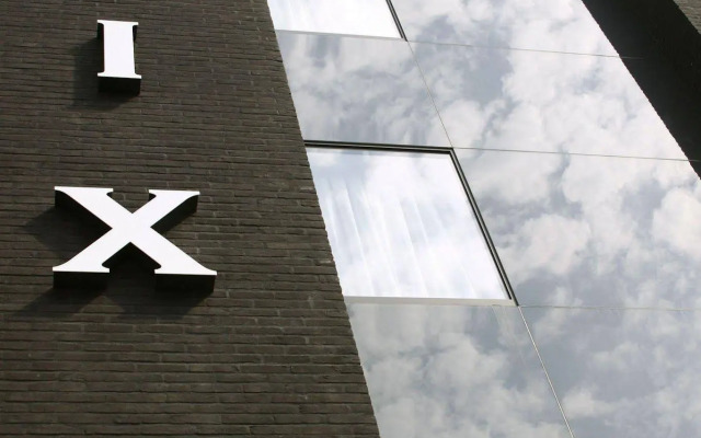 VixX Suites