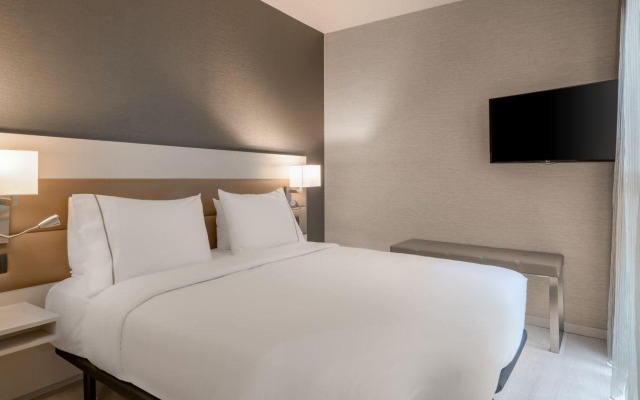 SH Colon Valencia Hotel