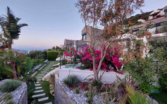 Yalikavaks Finest Mansion