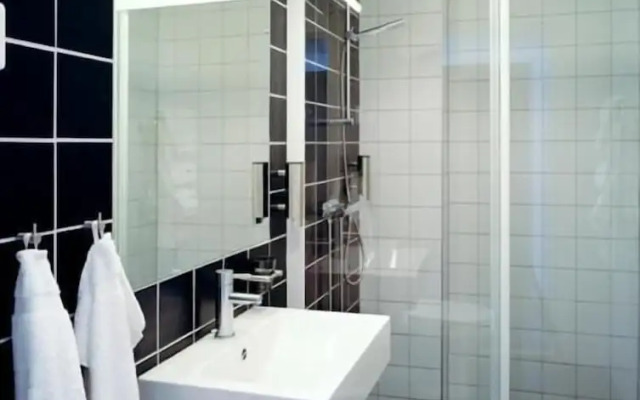 DA Hotel Apartments