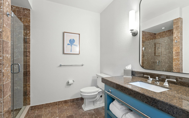Kimpton Hotel Monaco Baltimore Inner Harbor by IHG