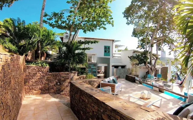 Flamingo Beach Hotel