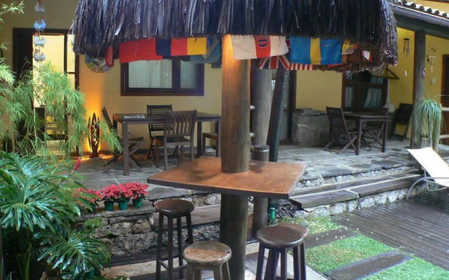 Itacoatiara Inn cama e café