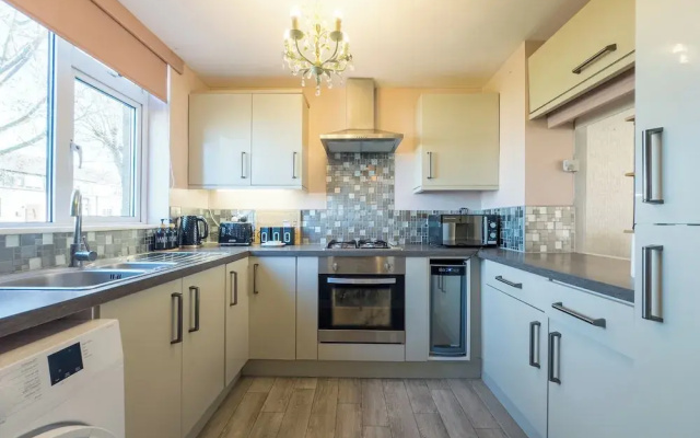 Rise Park Cozy House - Basildon