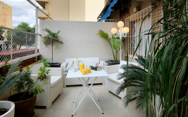 Apartamento Jardín Cerca del Centro