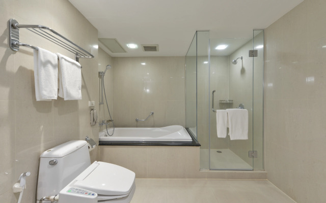 Centre Point Sukhumvit Thong Lo