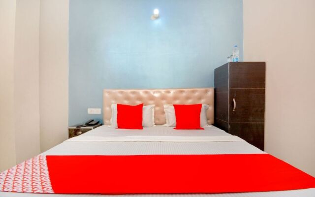 Oyo 39778 Hotel Blue Planet