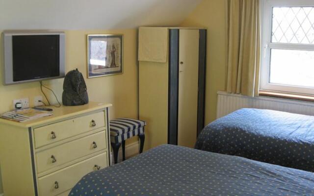 Cheltenham Guest House