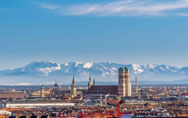 Super 8 by Wyndham Munich City West