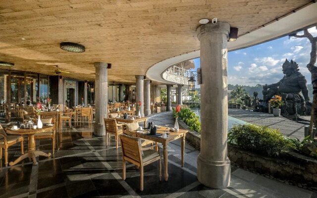The Kayon Jungle Resort
