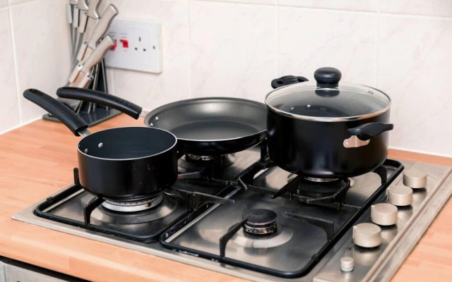 Cosy 2BR Home Near Milton Keynes Centre