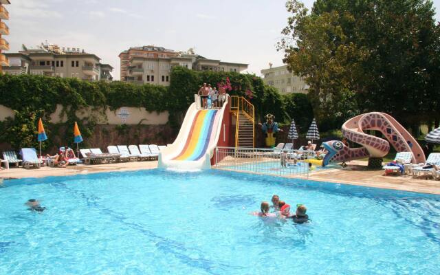 Elysee Garden Family Hotel