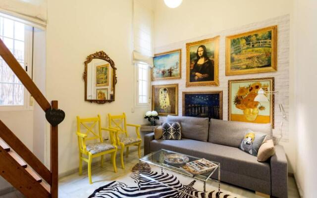 Pretty Duplex In Bohemian District-City Center