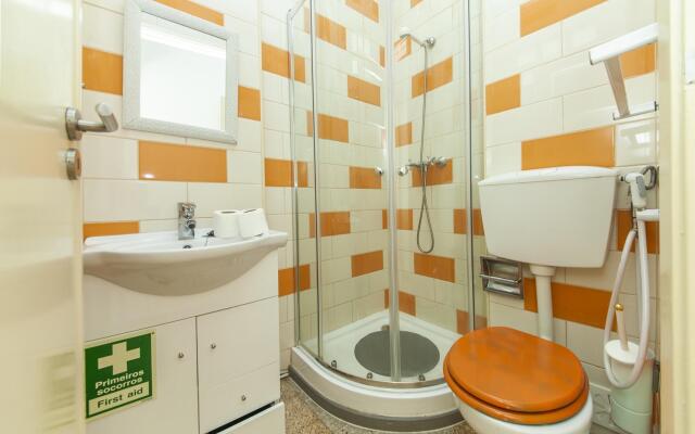 B31 - Aquazul 2 Bed Flat