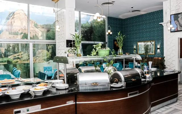 Shams AL-Basra Hotel