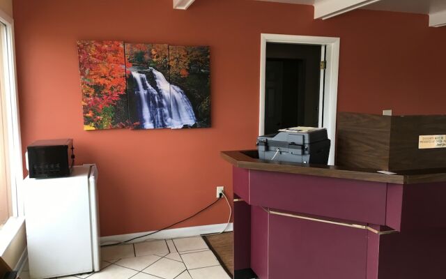Florence Inn and Suites