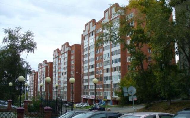 Apartment on Uchebnay