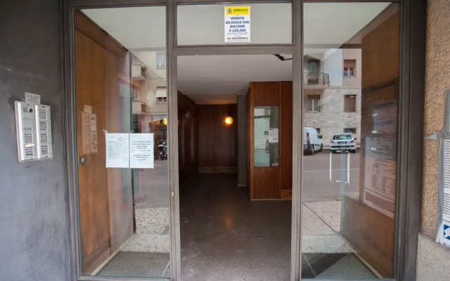 Valverde Apartments