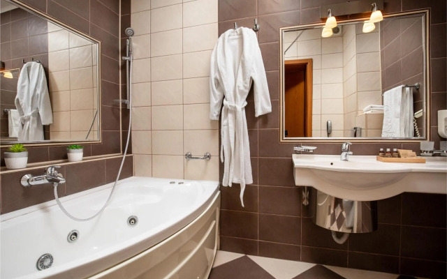 Grand Hotel Brasov