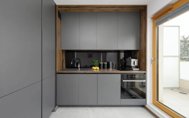 Bielawska Loft Apartment by Renters
