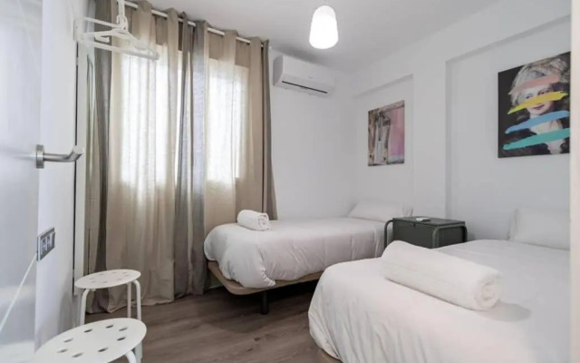 Triana Maestro Deluxe