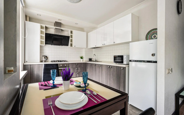 MaxRealty24 on Ukrainsky Boulevard