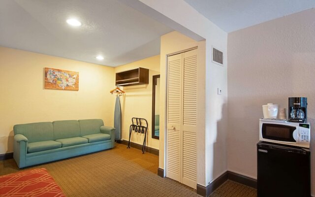 Ramada Limited & Suites - Clearwater
