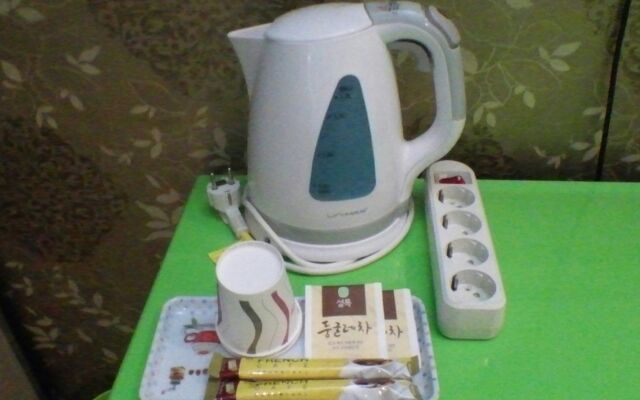 Apple House Mini Hotel