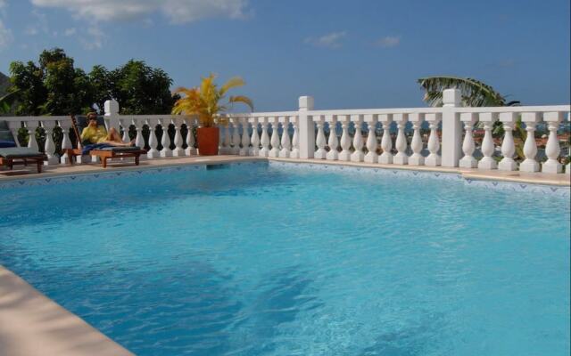 Rodney Bay Suites