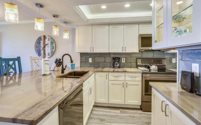 Land's End 9-304 Beach Front - Premier