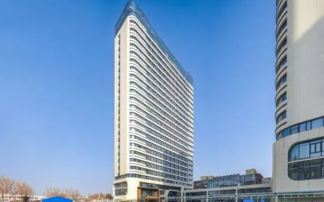 Starway Hotel (Jinan Erzhong Daminghu Zhan)