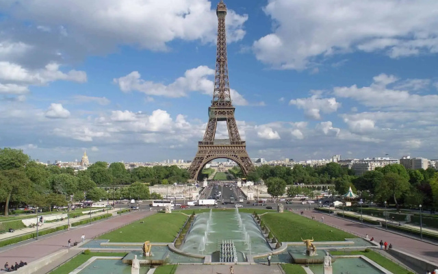 Mercure Paris Tour Eiffel Pont Mirabeau