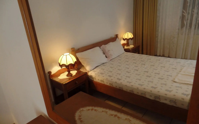 Antique the hotel