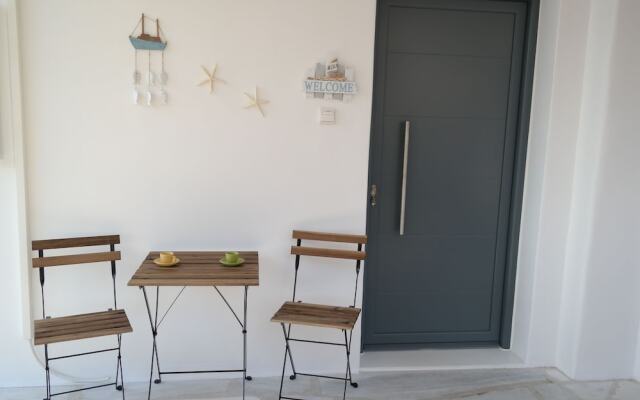Sand Lily Mykonos