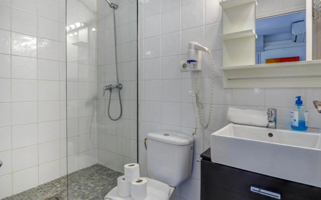 Los Globos Beach Studio by Hello Homes Sitges