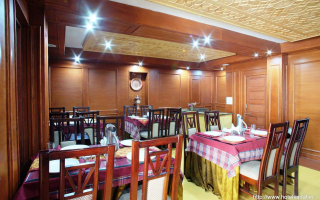 Hotel SADAF