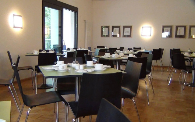 Viavelo Hotel
