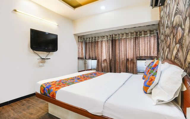 Fabhotel Saroj Inn