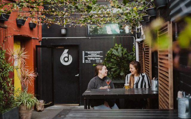 Six Degrees Boutique Hotel