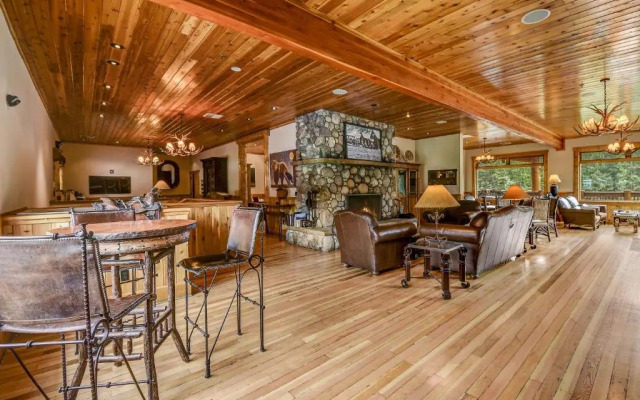 Rainbow Ranch Lodge