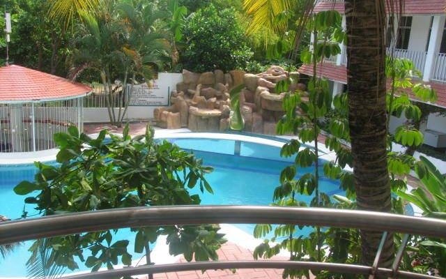 Hotel y Suites Bugambilias