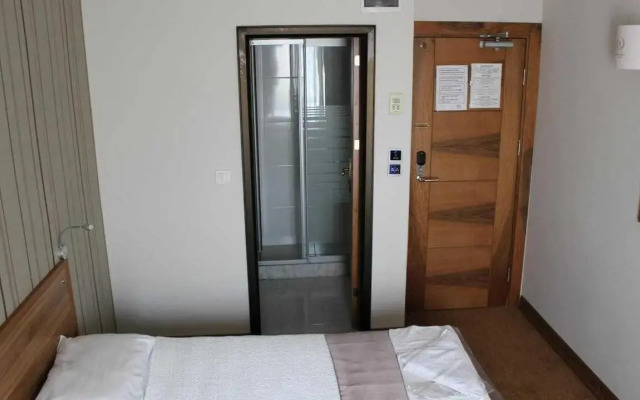 Grand Laleli Hotel