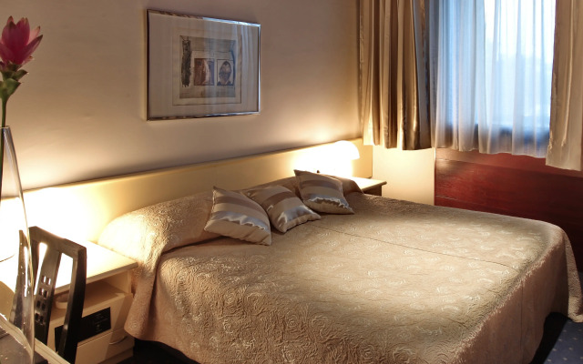 Hotel Slavija Garni
