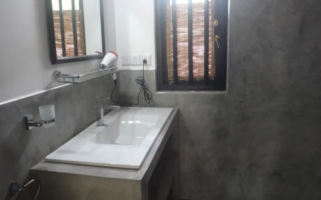 Seagulls Beach & Garden Cabanas