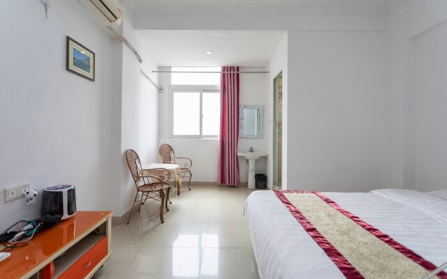Shenzhen Baoan East China Business Hotel