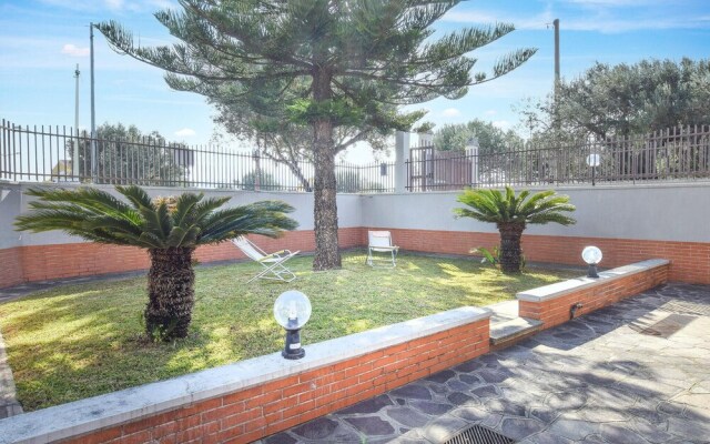 Nice Apartment in Davoli Marina With 2 Bedrooms and Wifi