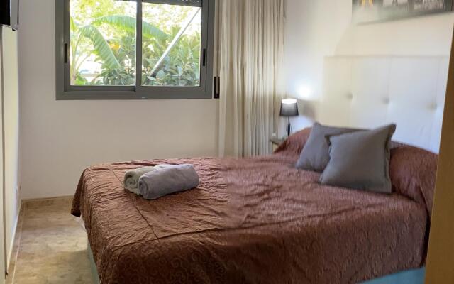 Bajos Con Terraza Privada Y Zona Comunitaria