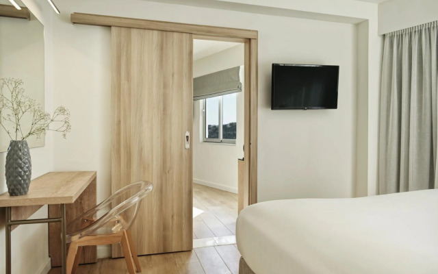 NLH MATI Seafront - Neighborhood Lifestyle Hotels